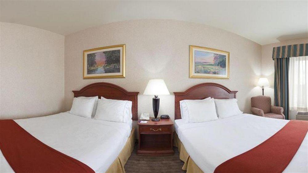 Express - Kansas By Ihg 2* Independence