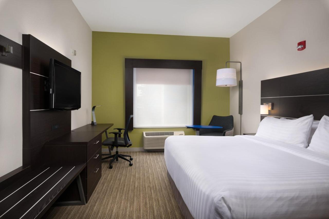Express - Kansas By Ihg Hotel 2*